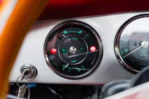 Image 30/48 of Porsche 356 C 1600 (1964)