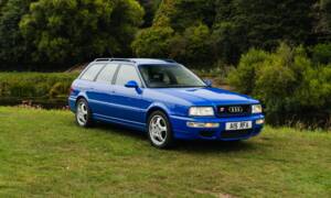 Image 7/45 of Audi RS2 Avant (1994)