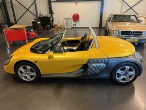 Image 8/26 of Renault Sport Spider (1997)