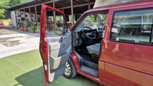 Bild 19/71 von Volkswagen T4 California 2.4 D (1994)