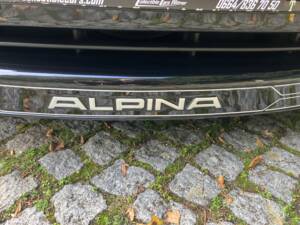 Image 33/49 of ALPINA B3 S Touring (2002)