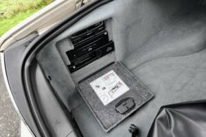 Afbeelding 23/50 van Jaguar XJ 8 4.2 (2003)