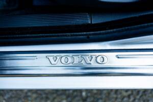 Image 33/48 of Volvo C70 2.0 T (2001)