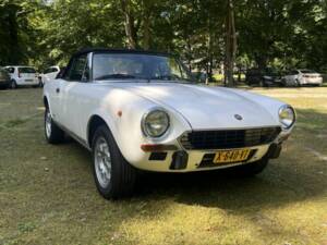 Image 1/8 of FIAT Spider 2000 Pininfarina 50th Anniversary Edition (1979)