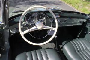 Imagen 8/14 de Mercedes-Benz 190 SL (1963)