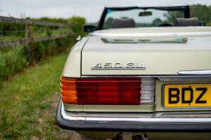 Afbeelding 19/45 van Mercedes-Benz 450 SL (1980)