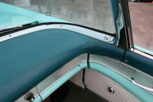 Bild 44/50 von Ford Thunderbird (1955)