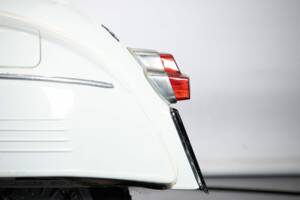 Image 16/50 de Piaggio Vespa 125 Super (1966)