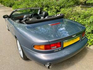 Image 29/50 of Aston Martin DB 7 Vantage Volante (2002)