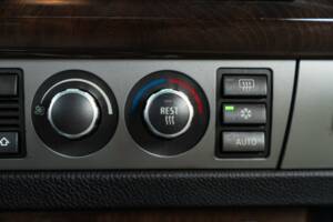 Image 46/50 de BMW 745d (2005)