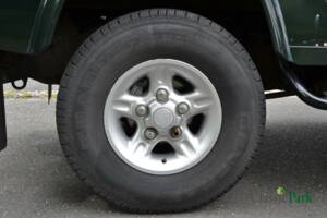 Afbeelding 48/50 van Land Rover Defender 110 Td5 (2000)