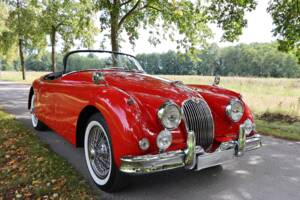 Bild 2/39 von Jaguar XK 150 3.4 S OTS (1959)