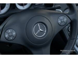 Imagen 32/36 de Mercedes-Benz SL 500 (2011)