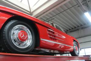 Image 8/50 of Mercedes-Benz 300 SL Roadster (1957)