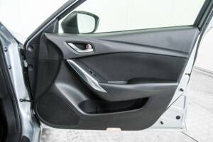 Imagen 36/50 de Mazda 6 Sport Kombi 2.0 Skyactiv-G (2016)