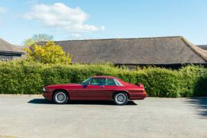 Image 18/50 of Jaguar XJR-S V12 Le Mans (1991)