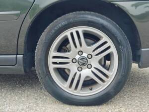 Imagen 9/40 de Volvo V 70 2.4 (2005)