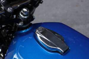 Image 18/33 of Yamaha RD 250 (1976)