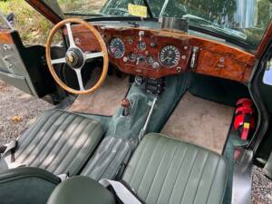 Image 46/82 of Jaguar XK 140 DHC (1956)