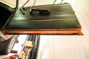 Image 47/50 of BMW 2002 (1974)