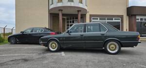Image 4/11 of BMW 525i (1983)