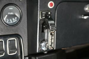 Image 21/49 de Jaguar Type E V12 (1974)