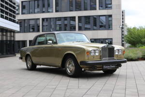 Image 11/37 de Rolls-Royce Silver Shadow II (1978)