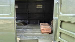 Image 35/51 of UAZ 3741 (1991)