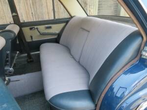 Image 8/17 de Mercedes-Benz 250 SE (1966)