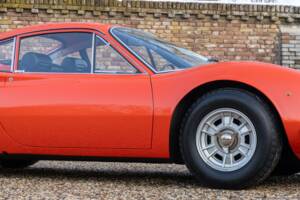 Image 30/50 de Ferrari Dino 246 GT (1970)