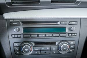 Immagine 28/50 di BMW 120i (2012)