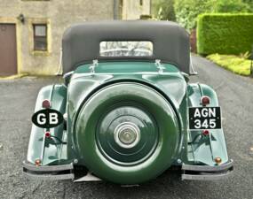 Image 22/50 of Rolls-Royce Phantom II Continental (1933)