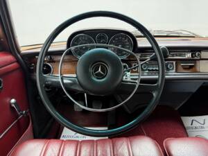 Bild 16/24 von Mercedes-Benz 280 S (1970)