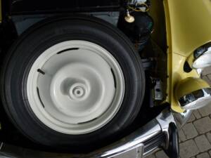 Bild 15/23 von Citroën DS 19 (1964)