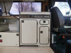 Immagine 22/43 di Volkswagen T3 Westfalia 1.6 (1981)
