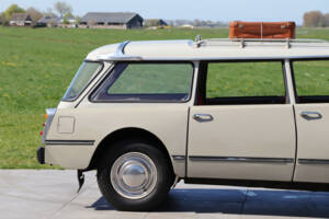 Image 20/50 of Citroën ID 21 Break (1967)