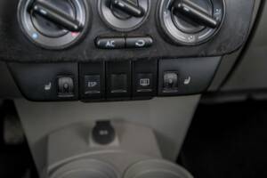 Imagen 24/48 de Volkswagen New Beetle 1.6 (2004)