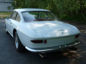Image 5/17 of Ferrari 330 GT 2+2 (1964)