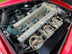 Bild 80/100 von Aston Martin DB 6 Vantage (1965)