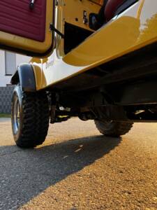 Image 15/88 de Jeep CJ-7 2.4L Diesel (1980)