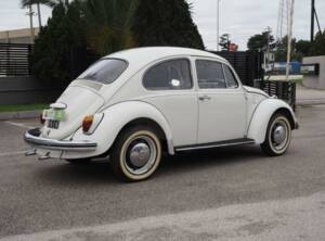 Immagine 2/50 di Volkswagen Escarabajo 1200 (1968)