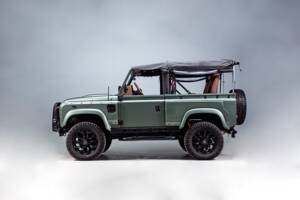 Image 8/44 of Land Rover Defender 90 (2011)