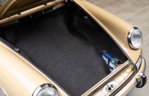 Bild 21/26 von Porsche 911 2.0 (1966)