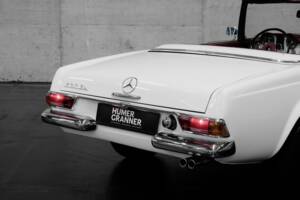 Immagine 14/40 di Mercedes-Benz 230 SL (1966)