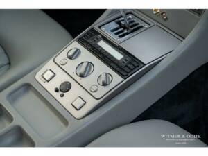 Image 17/29 of Ferrari 456 GT (1996)