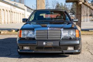Bild 2/49 von Mercedes-Benz 300 CE-24 (1993)