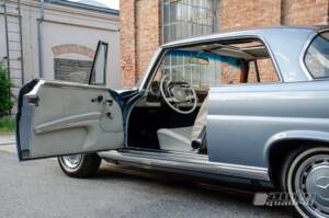 Afbeelding 10/18 van Mercedes-Benz 280 SE 3,5 (1973)