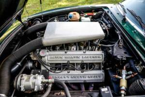 Bild 26/41 von Aston Martin V8 Vantage Volante (1988)