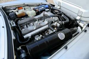 Immagine 22/50 di Alfa Romeo 2.0 Spider QV (1988)