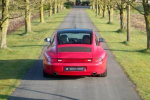 Imagen 5/46 de Porsche 911 Carrera (1997)